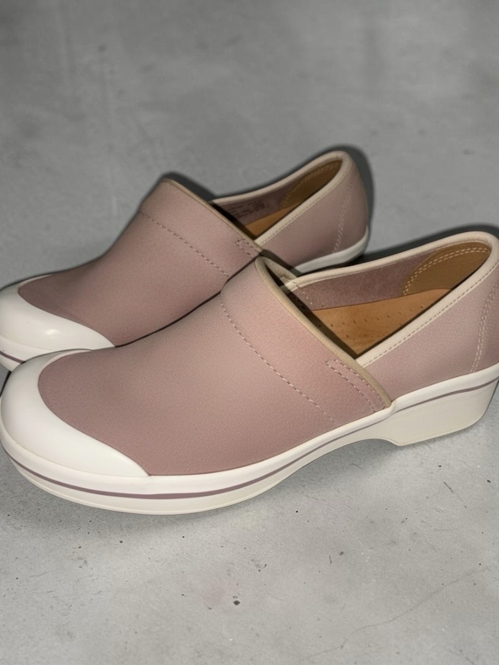 Slip-On Comfort Shoes in Dusty Pink